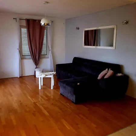 Apartman Vinea Apartment *